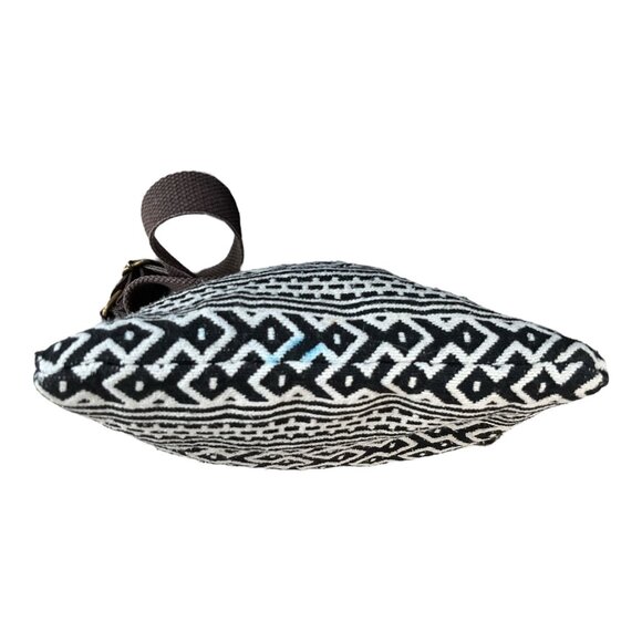 Quagga Black & White Boho Crossbody Bag – Woven Tribal Pattern, 9"x9" - Picture 4 of 4